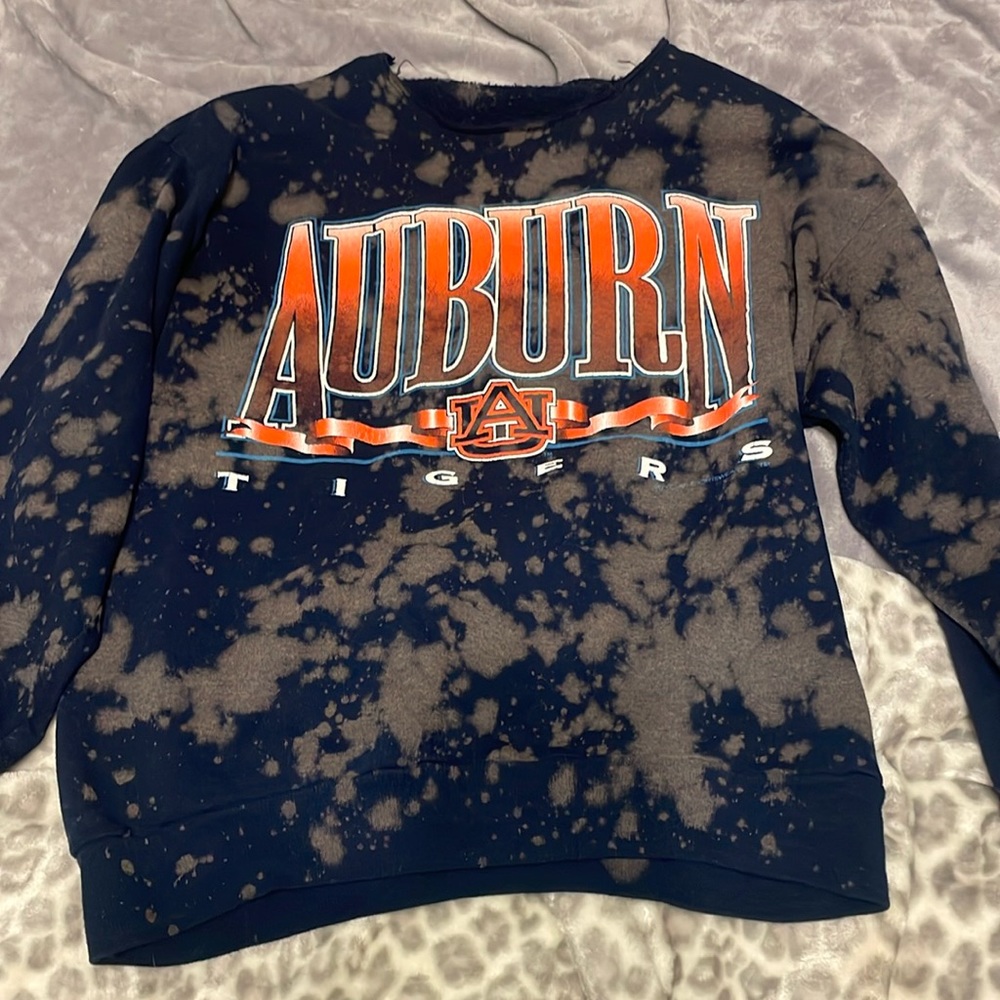 Auburn crewneck